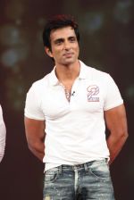 Sonu Sood at Raveena_s chat show for NDTV on 17th April 2012 (150).JPG